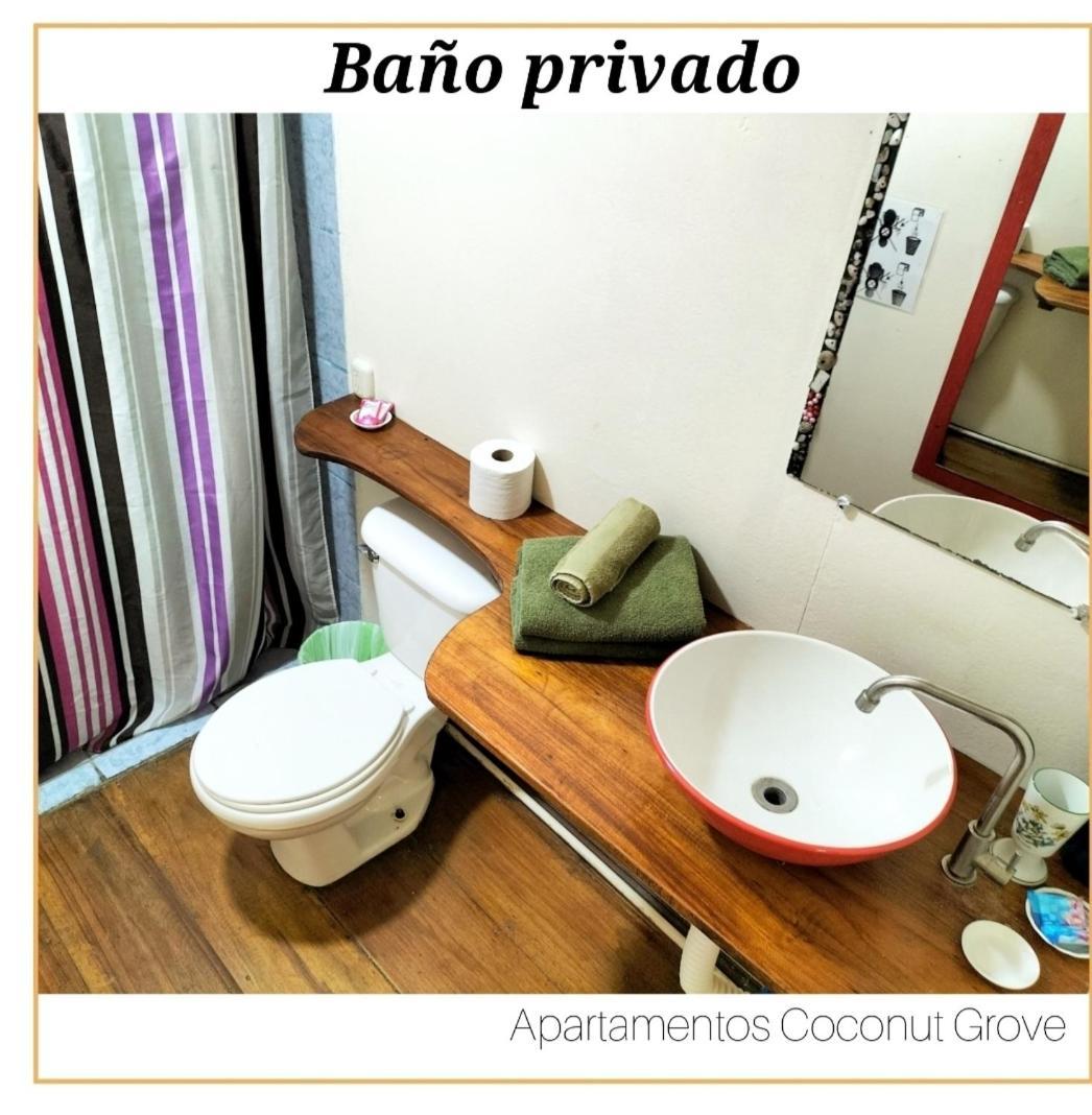 Cabinas Coconut Grove Puerto Viejo de Talamanca Exterior photo